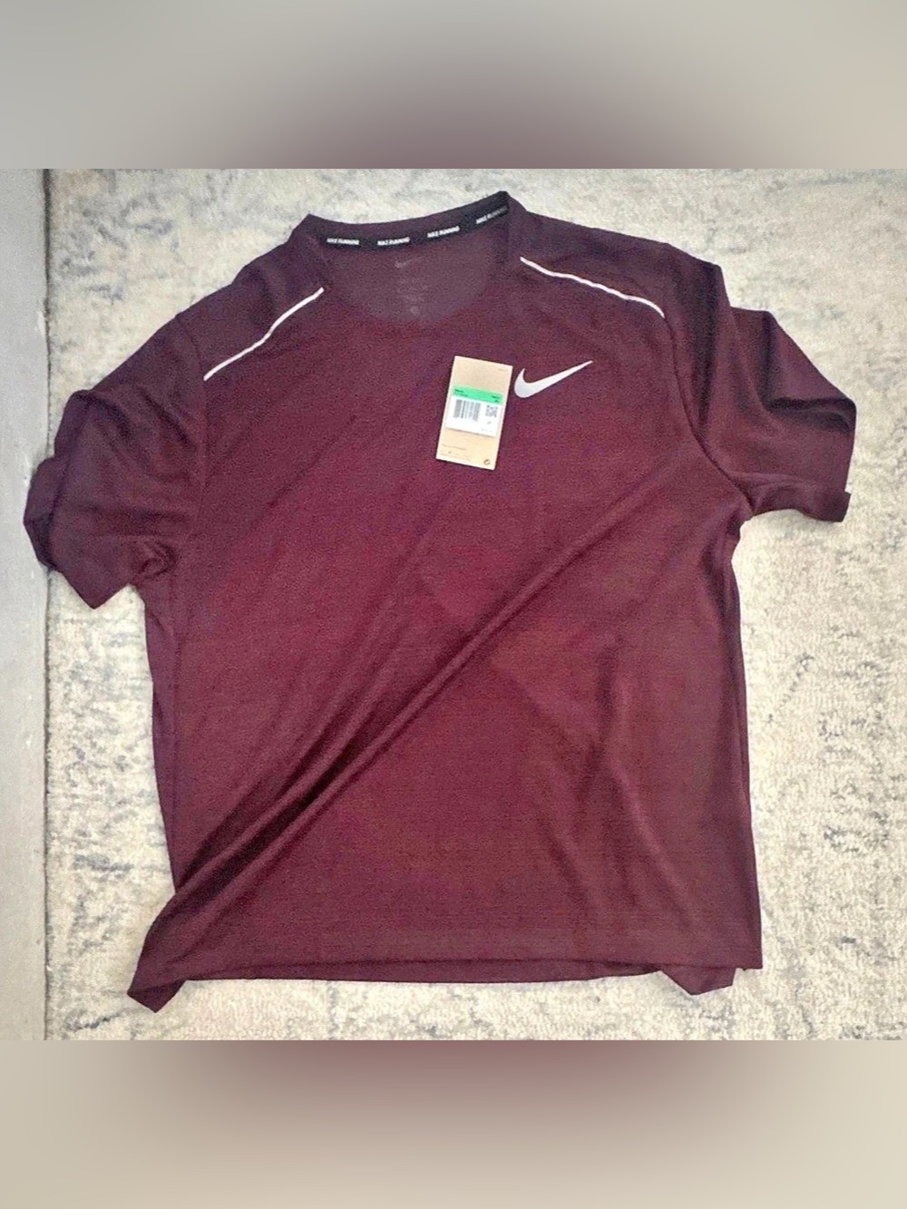 Nike Dri-FIT Running Short-Sleeve T-Shirt Men's Burgundy NWT
